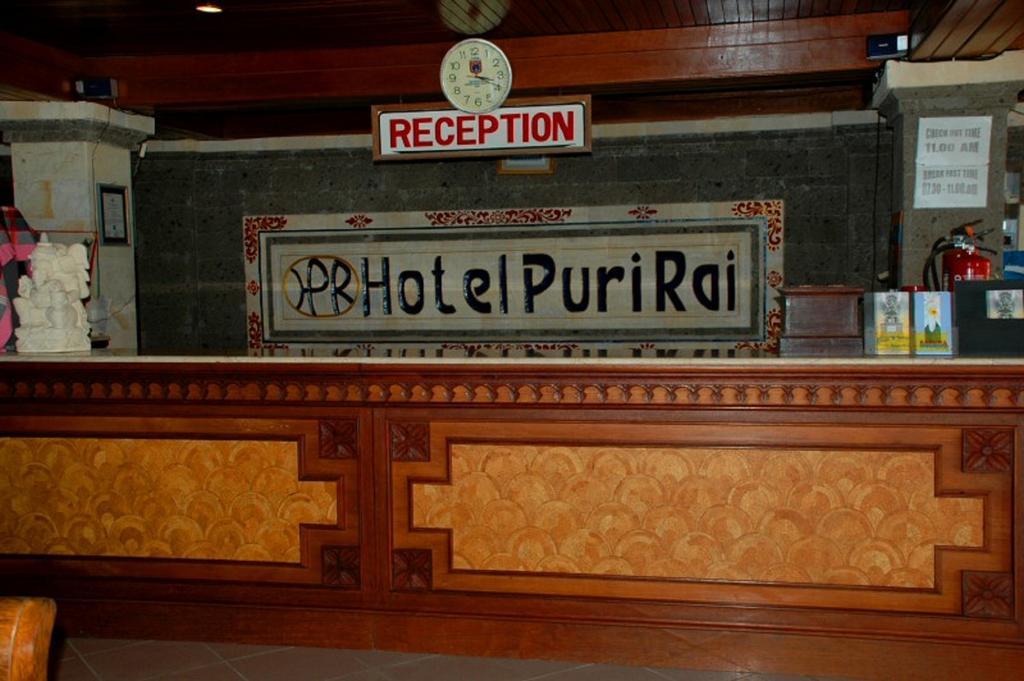 Puri Rai Hotel 파당바이 외부 사진